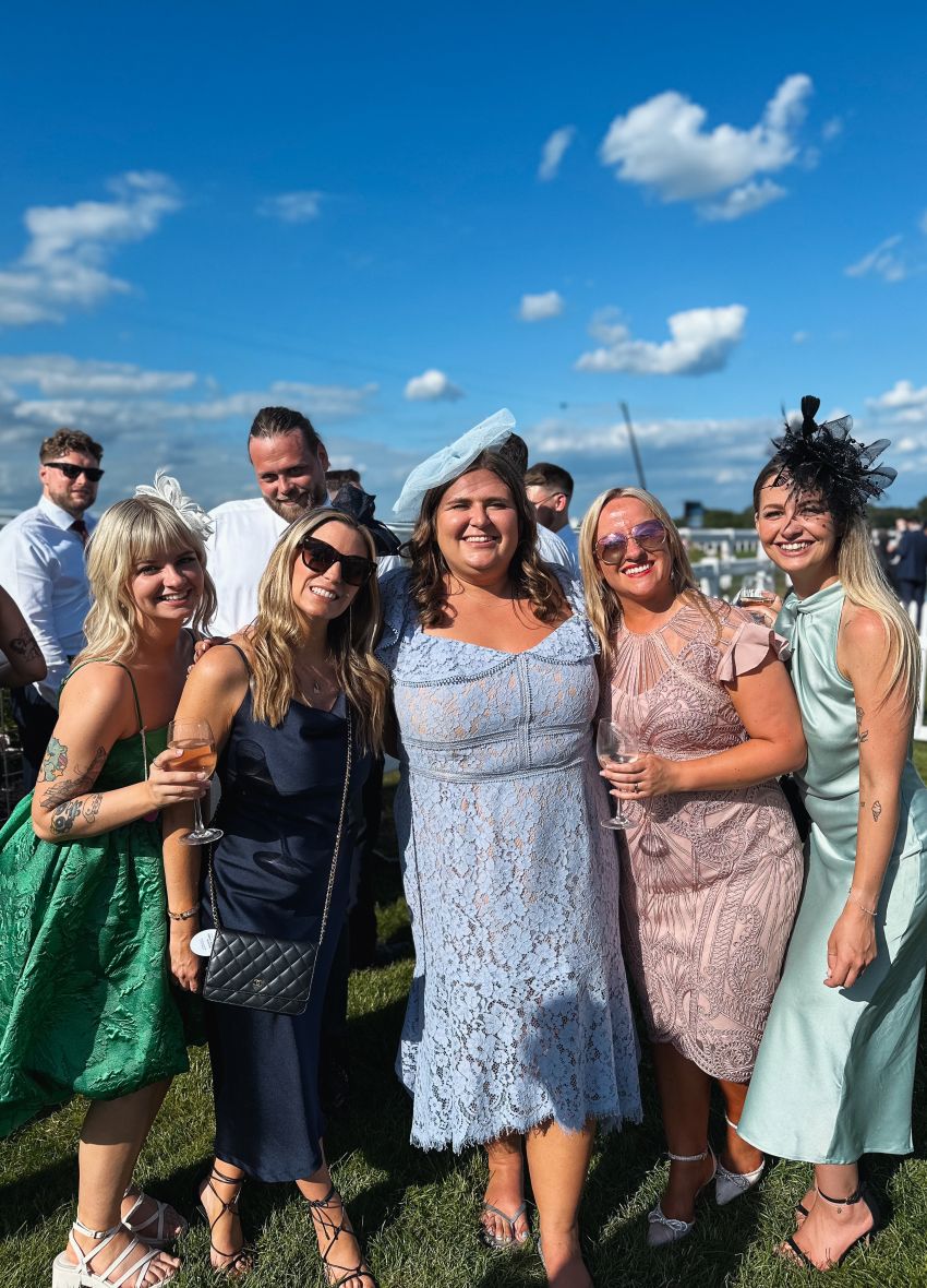 The Consult girls at Ascot